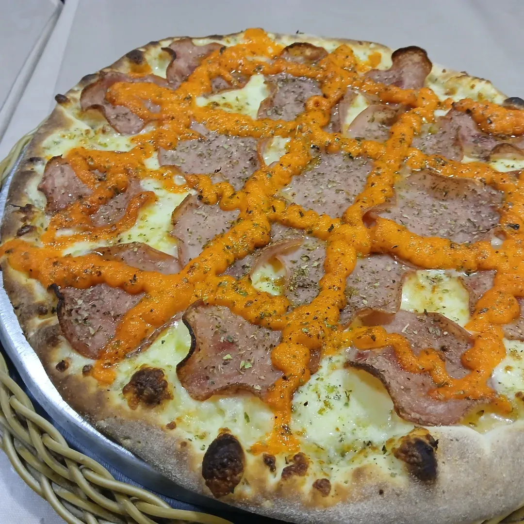 Pizza entregue a cliente
